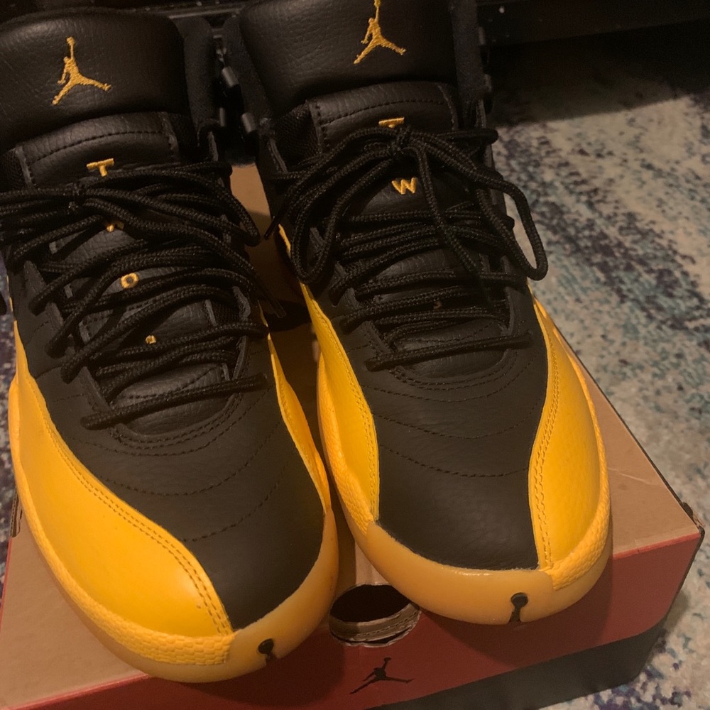 University gold 12’s